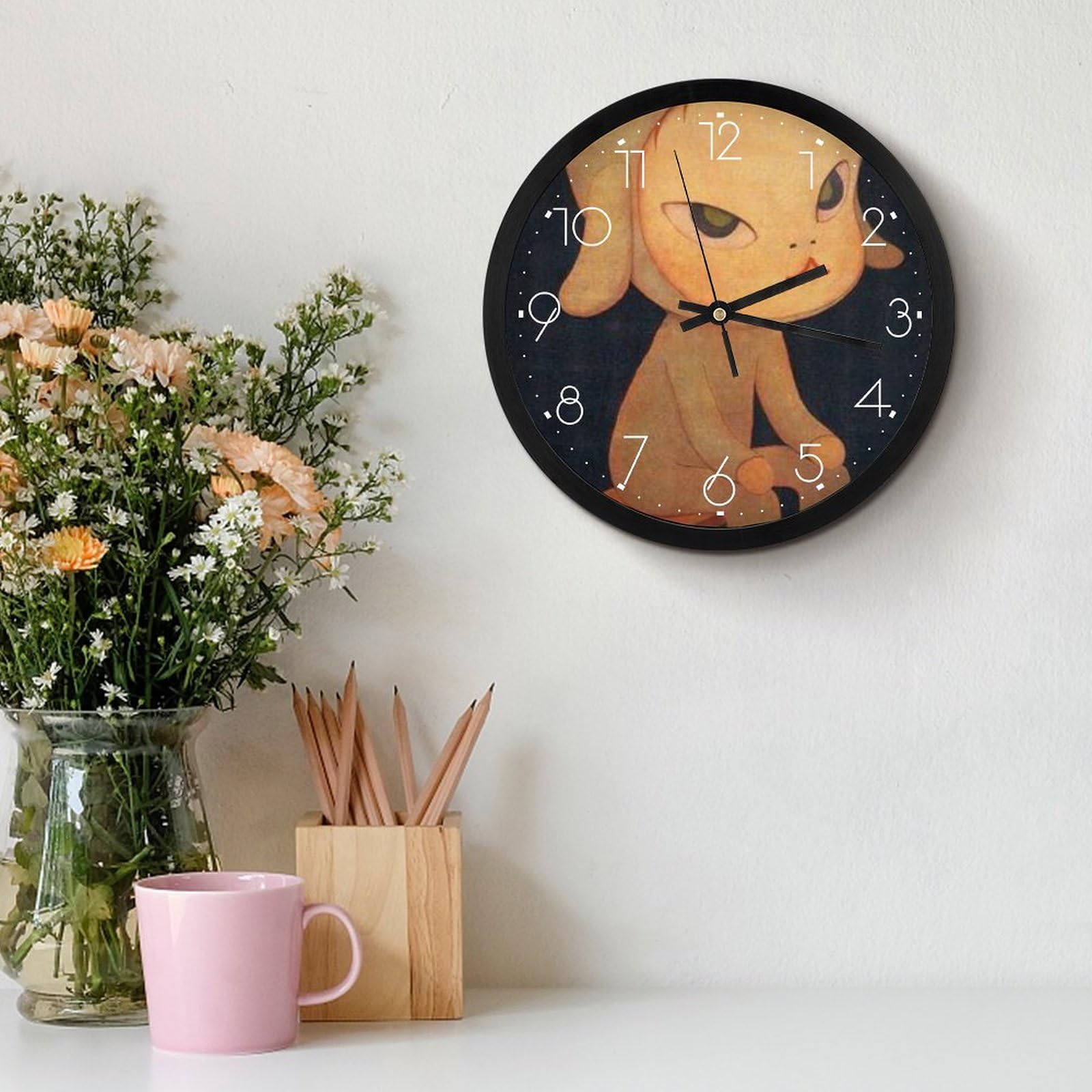 奈良美智さん掛け時計（送料込み） Amazon.co.jp: なら よしとも 奈良美智 掛け時計 電波時計 夜間秒針